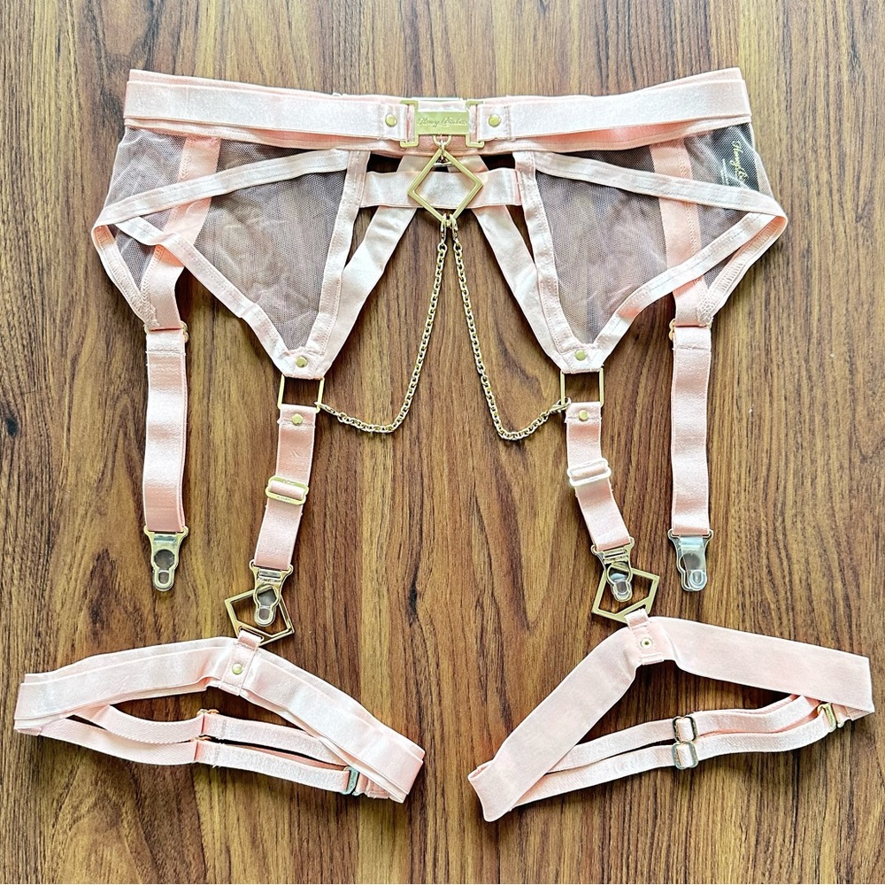 Honey Birdette  Indria suspender.
